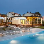 Mobile Homes Sanmar Case de vacanță *