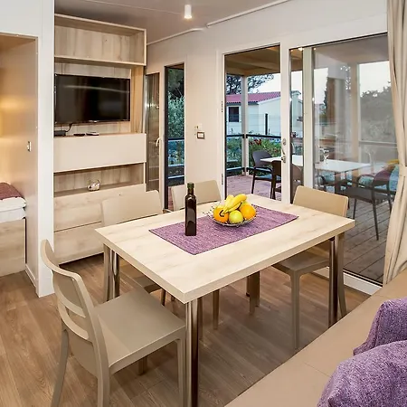 펜션 Mobile Homes Sanmar